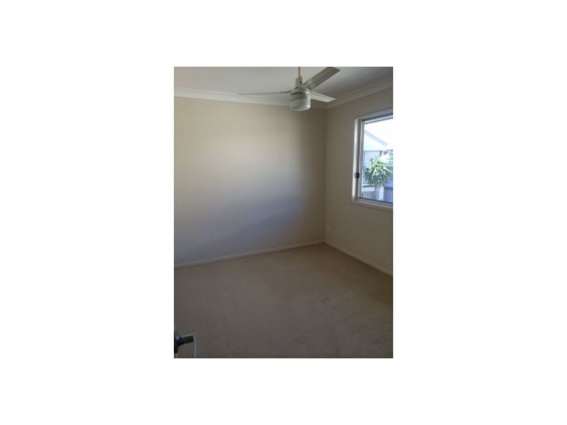 40/11 Pyranees, Calamvale QLD 4116