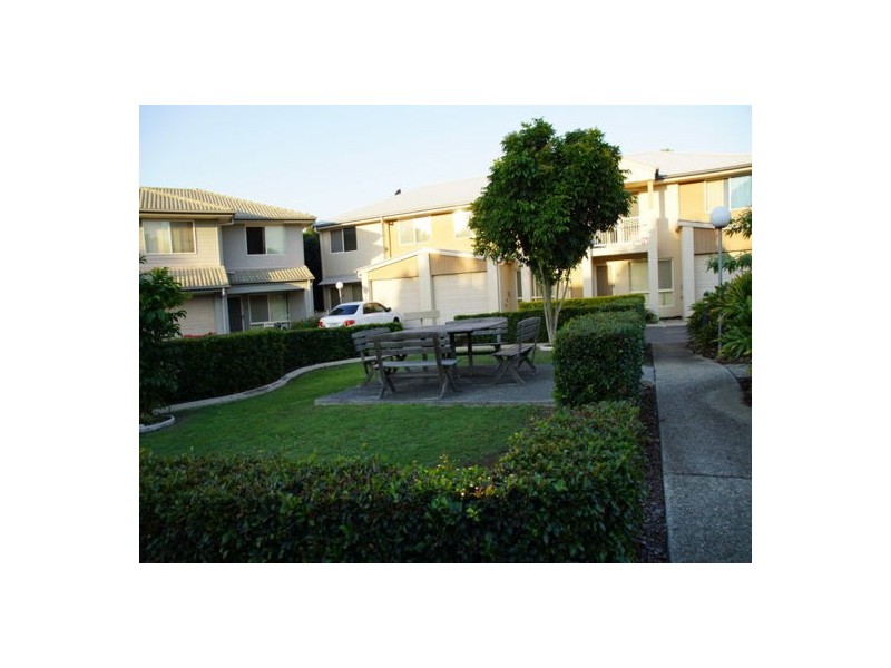 40/11 Pyranees, Calamvale QLD 4116