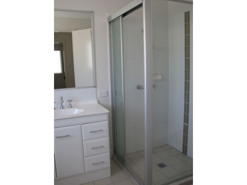 # / 2 Toohey street, Pacific Pines QLD 4211