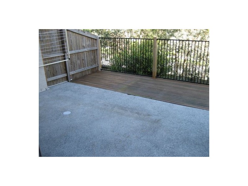 # / 2 Toohey street, Pacific Pines QLD 4211