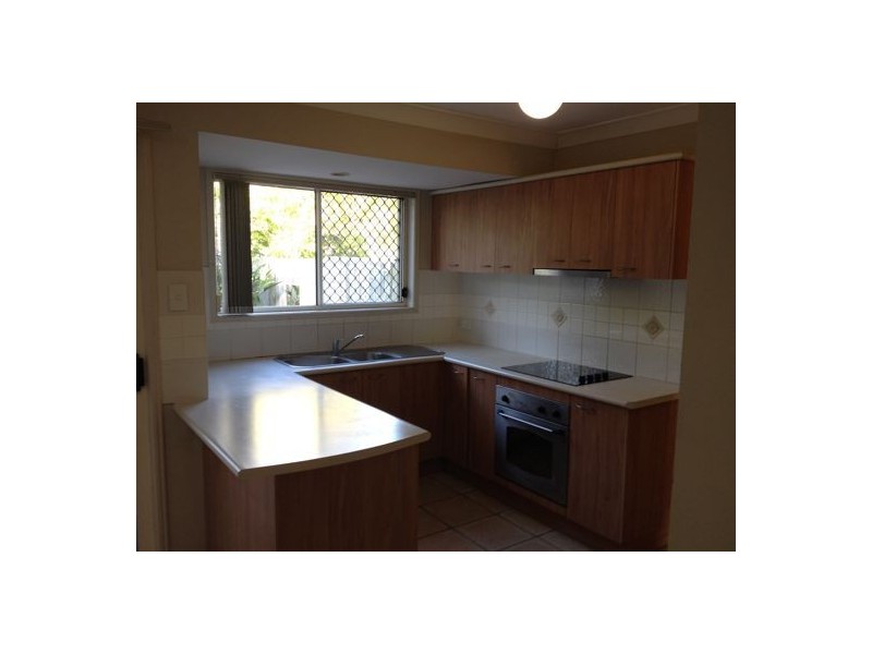 08 Buckingham Place, Eight Mile Plains QLD 4113