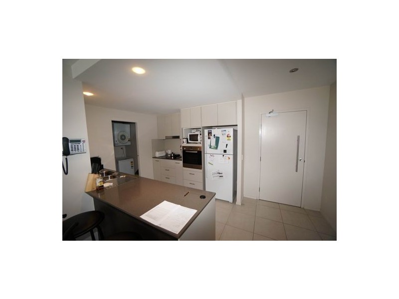 2 Activa Way, Hope Island QLD 4212