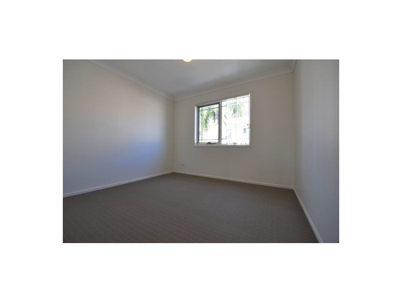 8a/21 Stanton Rd, Tingalpa QLD 4173