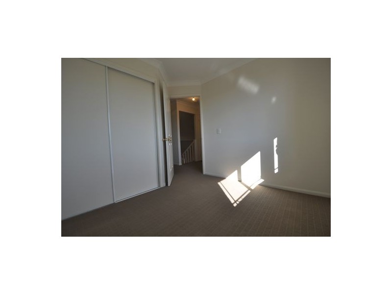 8a/21 Stanton Rd, Tingalpa QLD 4173