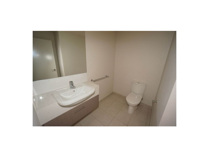 2 Activa Way, Hope Island QLD 4212