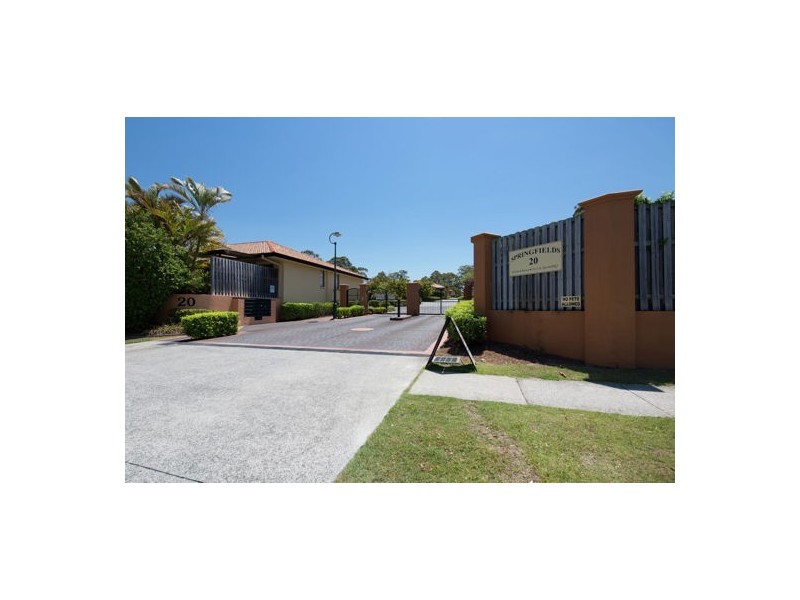 20′ BROWN STREET, Labrador QLD 4215