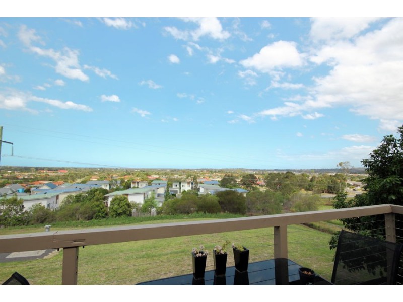 72/1 Grange Boulevard, Upper Coomera QLD 4209
