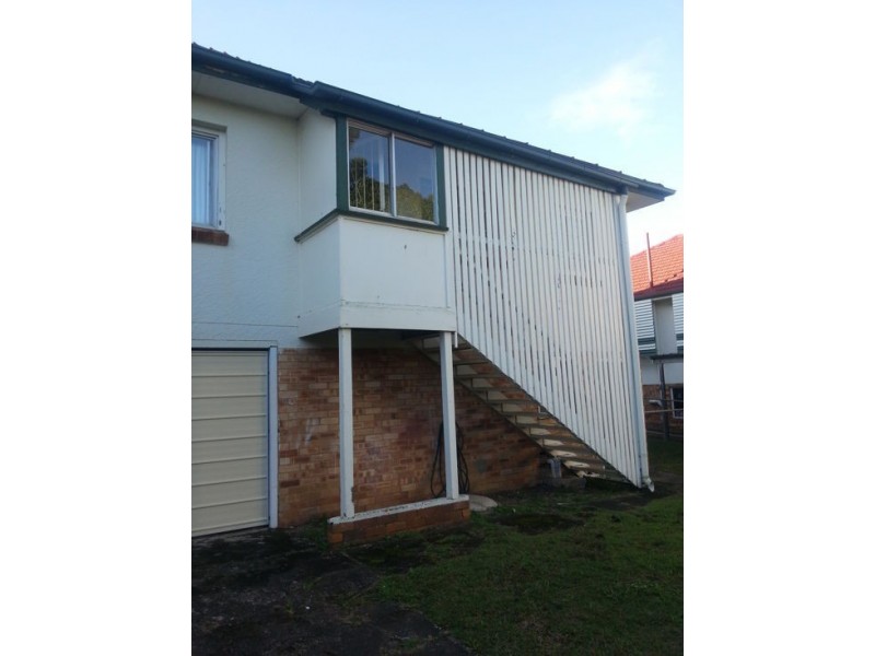 6 Highcrest Avenue, Wavell Heights QLD 4012