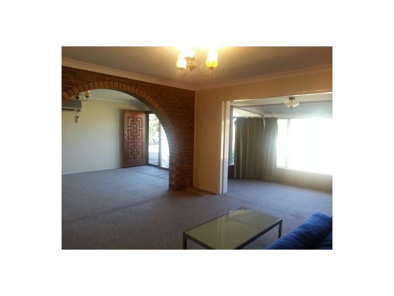 19 Romilly St, Sunnybank Hills QLD 4109