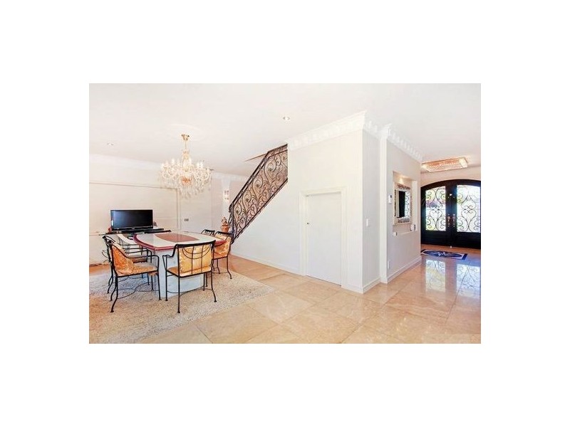 1 Amber Close, Eight Mile Plains QLD 4113