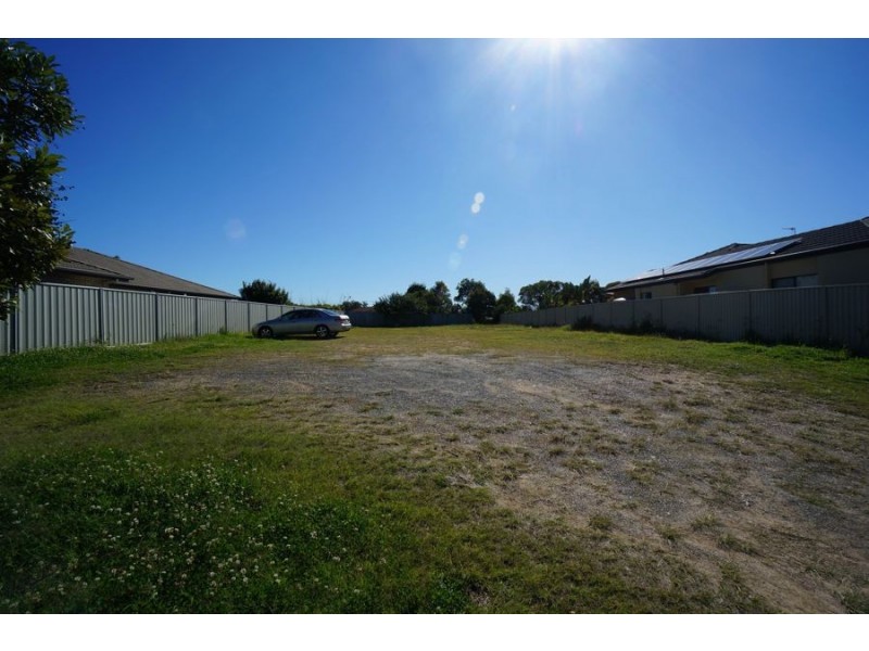 5 Casuarina Drive, Molendinar QLD 4214