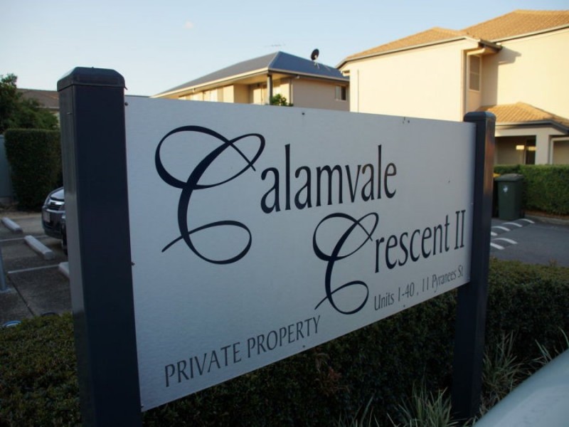 6/11 Pyranees, Calamvale QLD 4116
