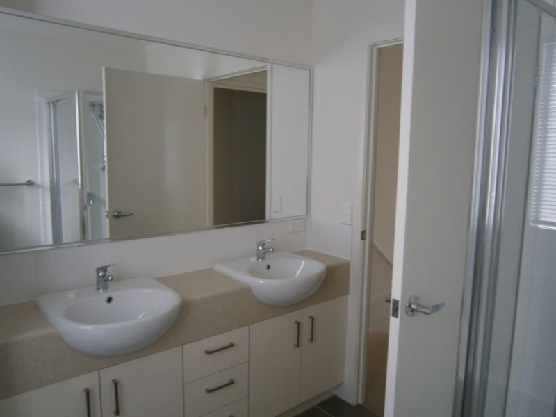 K-019 Duffield Rd, Kallangur QLD 4503