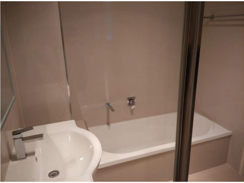 40/407 Warrigal Road, Eight Mile Plains QLD 4113