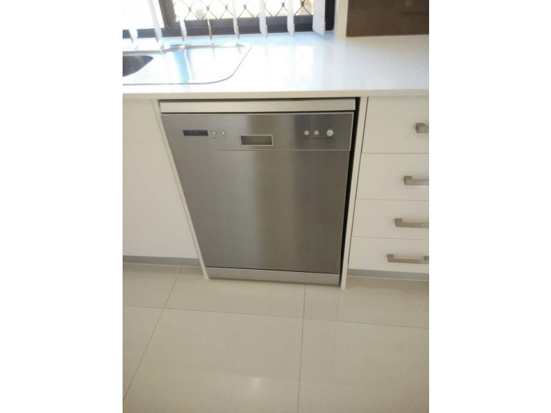 40/407 Warrigal Road, Eight Mile Plains QLD 4113