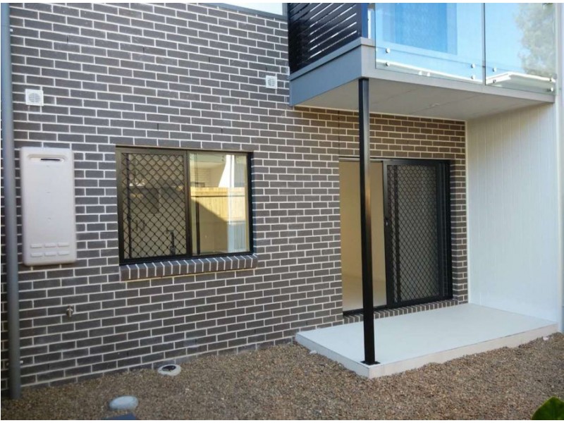 10/407 Warrigal Road, Eight Mile Plains QLD 4113