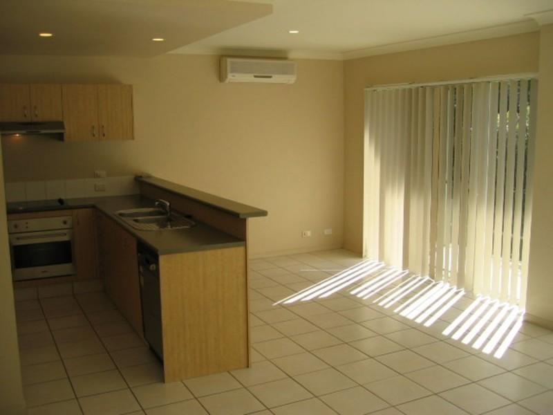 79/1 Sauvignon Parade, Upper Coomera QLD 4209