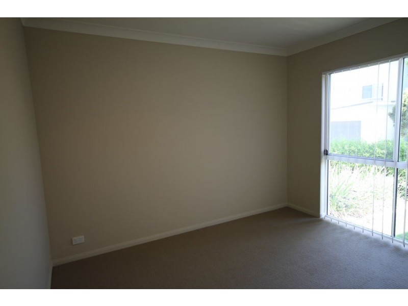 79/1 Sauvignon Parade, Upper Coomera QLD 4209