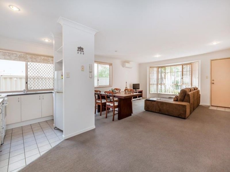 24 84 Saint Andrew Street, Kuraby QLD 4112