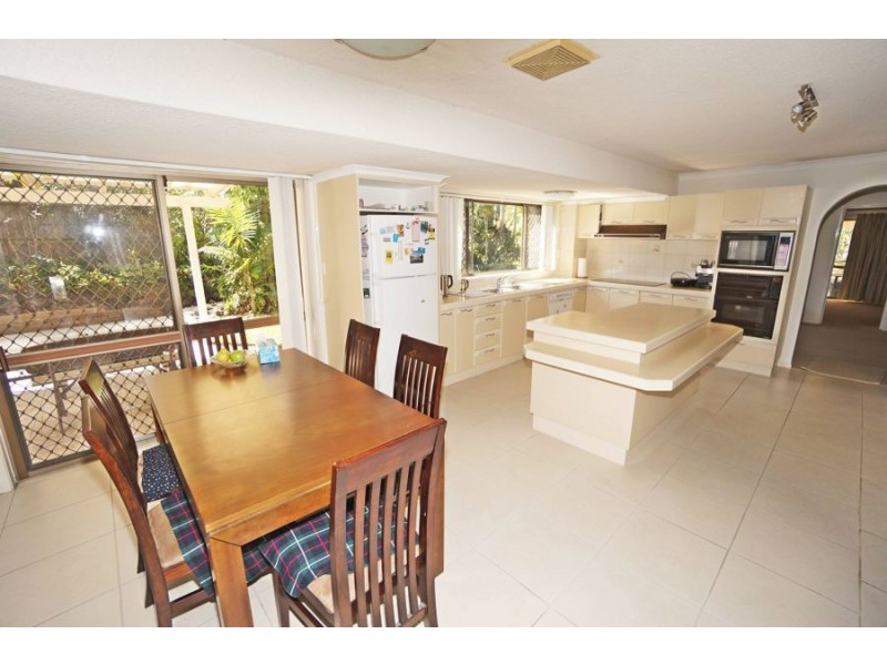 41 Clivia Cres, Daisy Hill QLD 4127