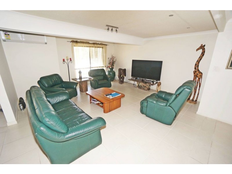 41 Clivia Cres, Daisy Hill QLD 4127