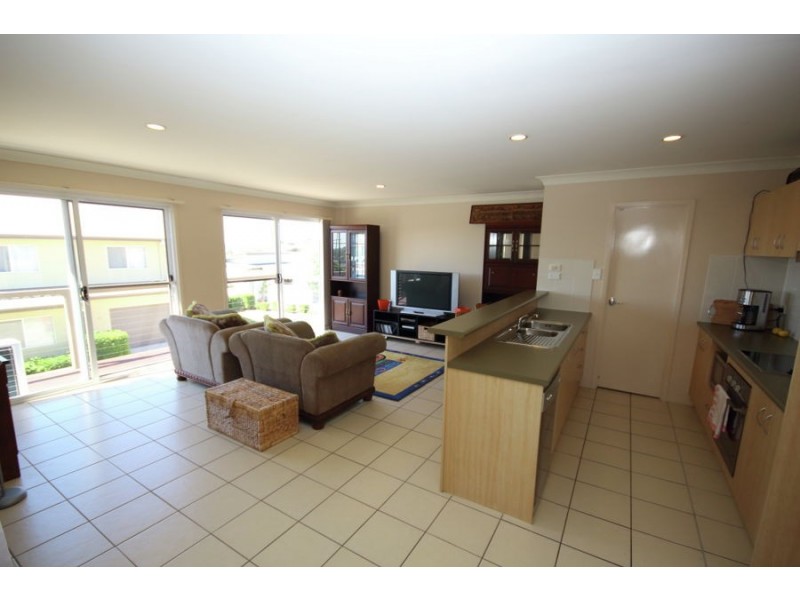 49/1 Grange Boulevard, Upper Coomera QLD 4209
