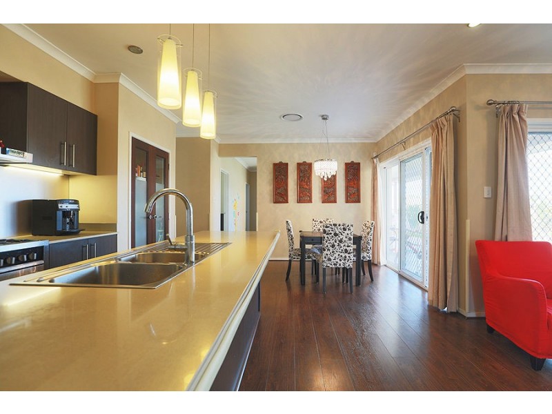 17 Camplin Pl, Calamvale QLD 4116