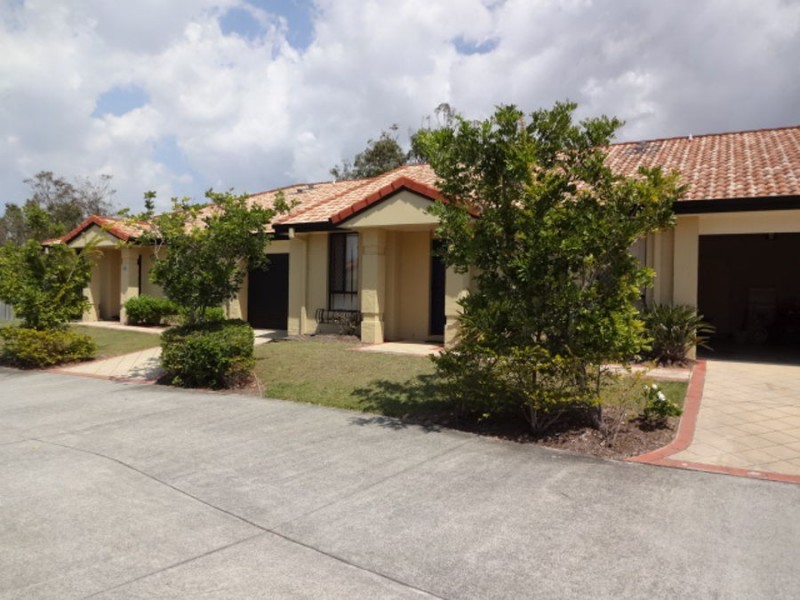 20< BROWN STREET, Labrador QLD 4215