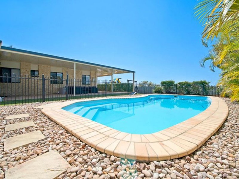 Unit 02 14-22 Lipscombe rd, Deception Bay QLD 4508