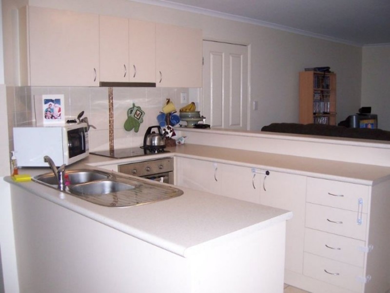 24 Lipscombe Road, Deception Bay QLD 4508