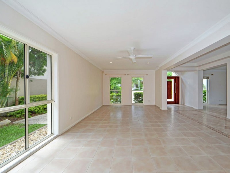 Hope Island QLD 4212