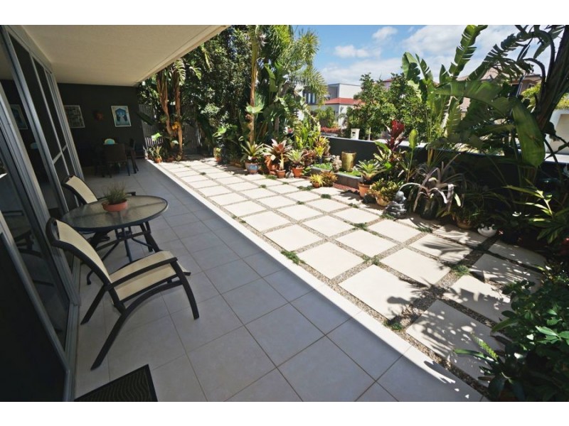 2 Activa Way, Hope Island QLD 4212