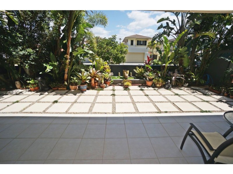2 Activa Way, Hope Island QLD 4212