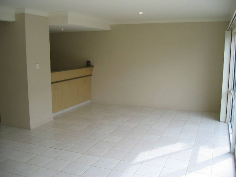 1 Sauvignon Parade, Upper Coomera QLD 4209