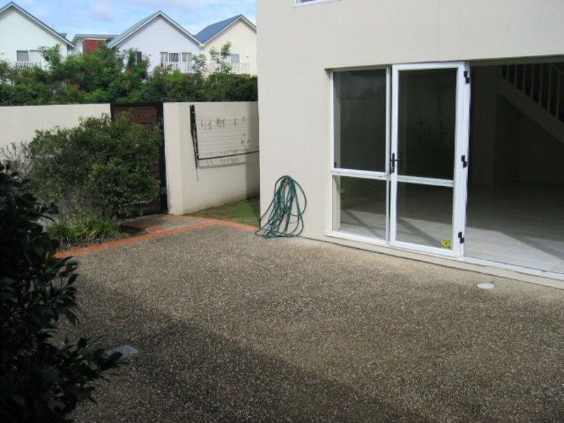 116 1 Sauvignon Parade, Upper Coomera QLD 4209