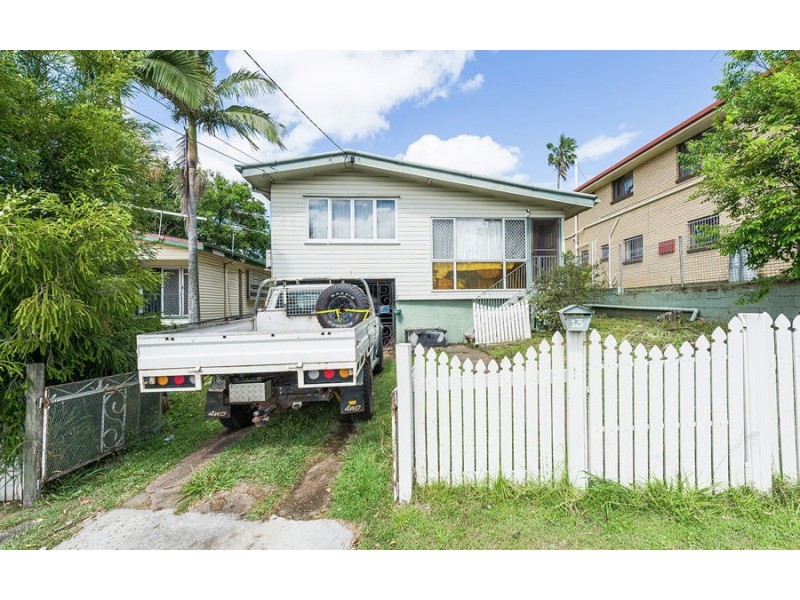 13 BARRAM STREET, Goodna QLD 4300