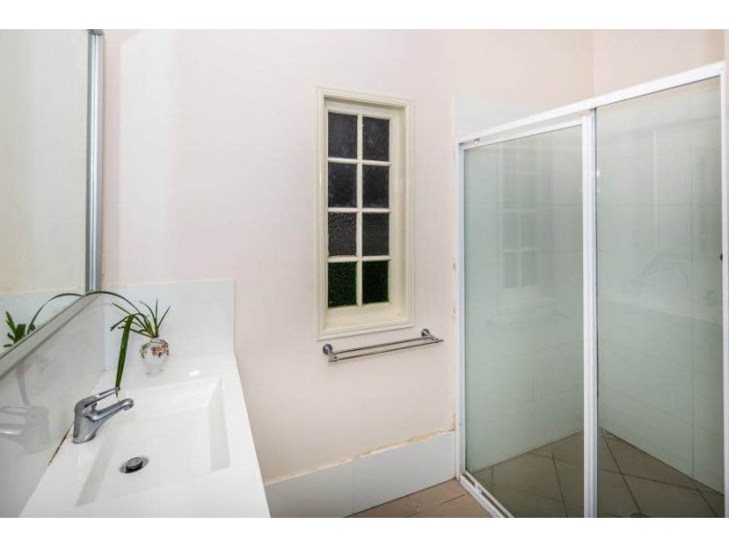 11/11 cottenham st, Fairfield QLD 4103