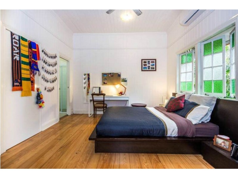 11/11 cottenham st, Fairfield QLD 4103