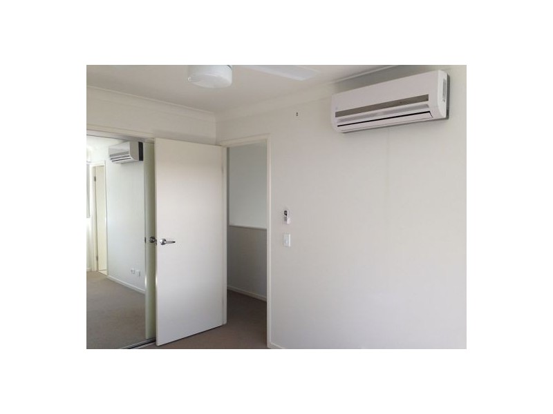 Unit 4 /115 Todds Rd, Lawnton QLD 4501