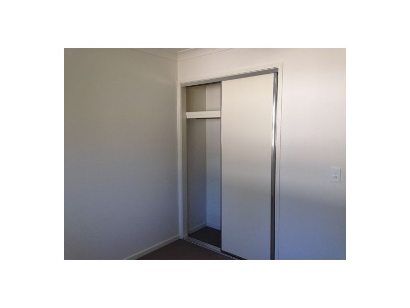 Unit 4 /115 Todds Rd, Lawnton QLD 4501