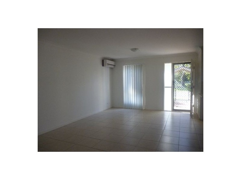 Unit 4 /115 Todds Rd, Lawnton QLD 4501