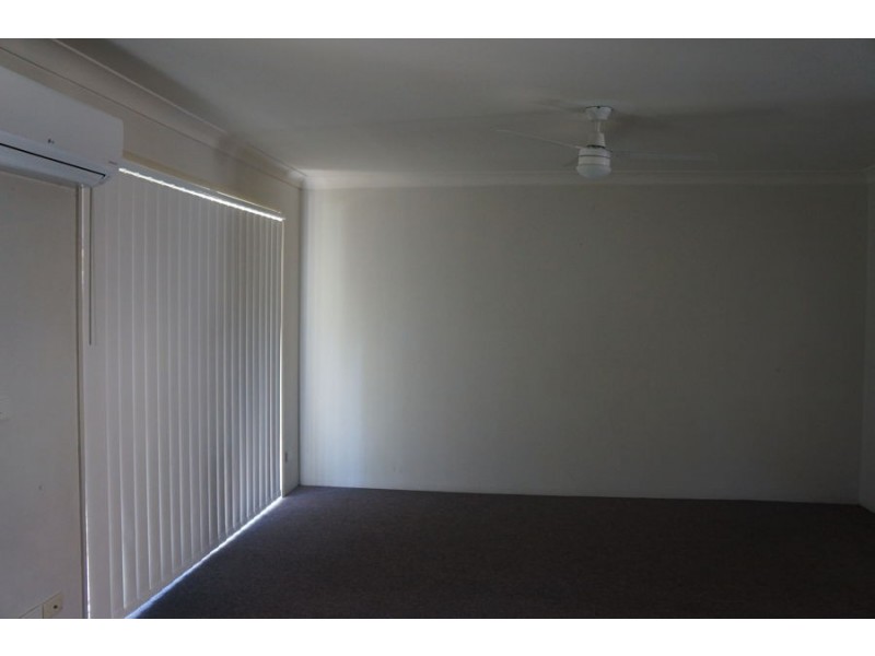 20 Huth Street, Labrador QLD 4215