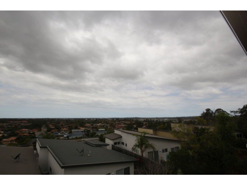 22/19 Gumtree Crescent, Upper Coomera QLD 4209