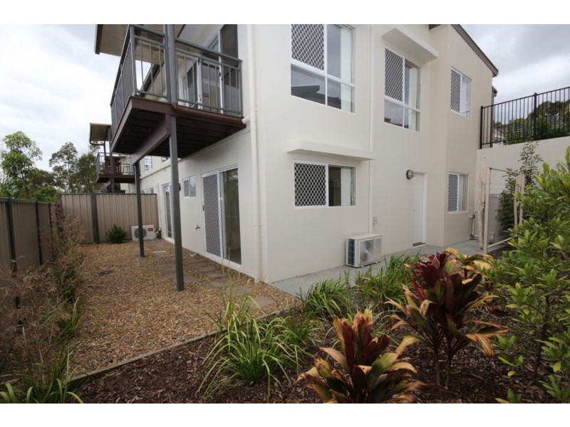 22/19 Gumtree Crescent, Upper Coomera QLD 4209