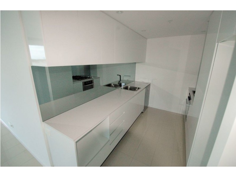 204/43 Harbour Town Drive, Biggera Waters QLD 4216