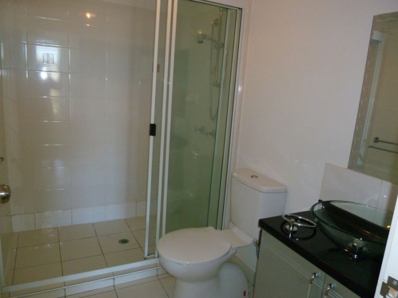 U 09 / 9-11 Manning Street, South Brisbane QLD 4101