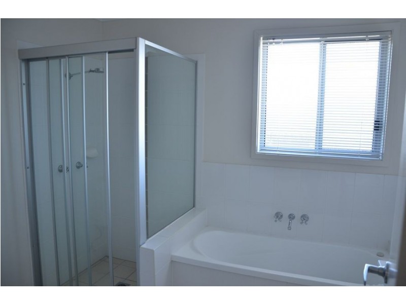 D-/ 2 Toohey Street, Pacific Pines QLD 4211