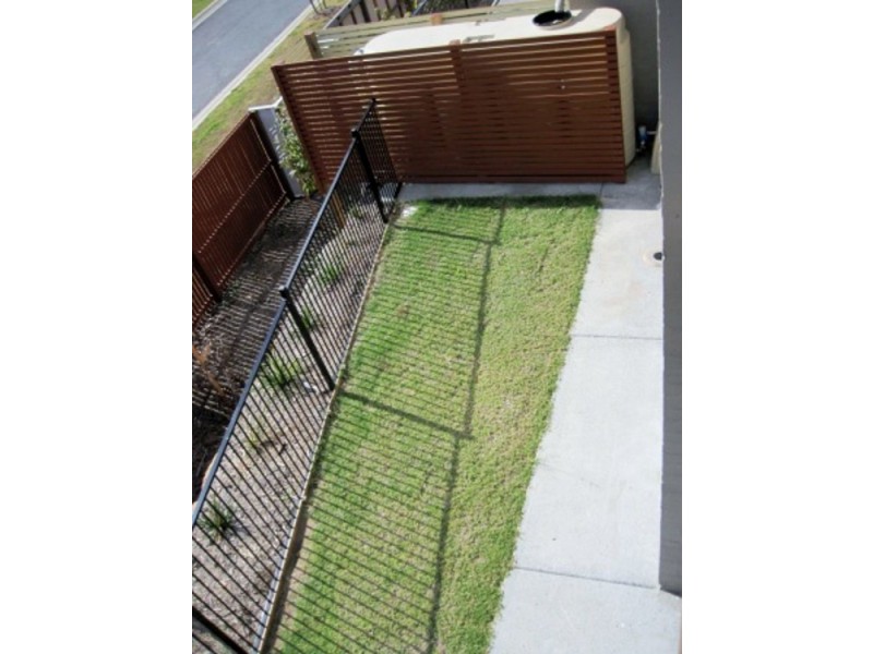 D-/ 2 Toohey Street, Pacific Pines QLD 4211