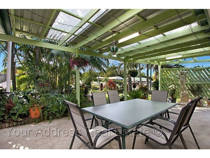 2 cygnus court, Regents Park QLD 4118