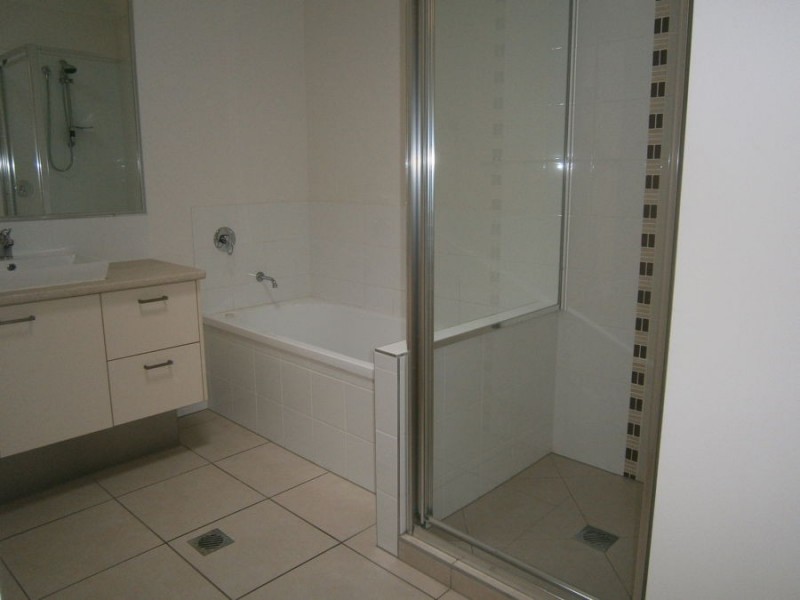 K 001 Duffield Rd, Kallangur QLD 4503